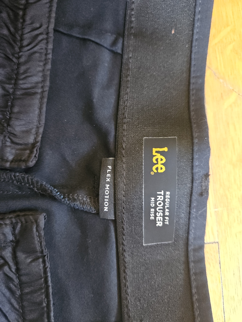 Lee Black Regular Fit Trouser - Mid Rise